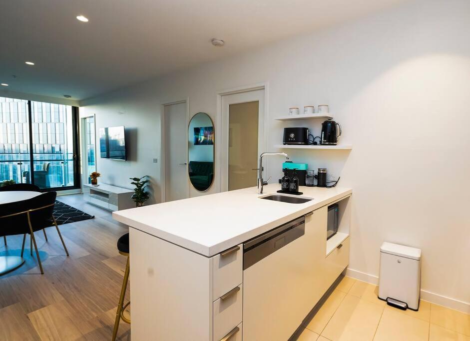 Luxe Haven - 42Nd Floor Panoramic City Views メルボルン エクステリア 写真